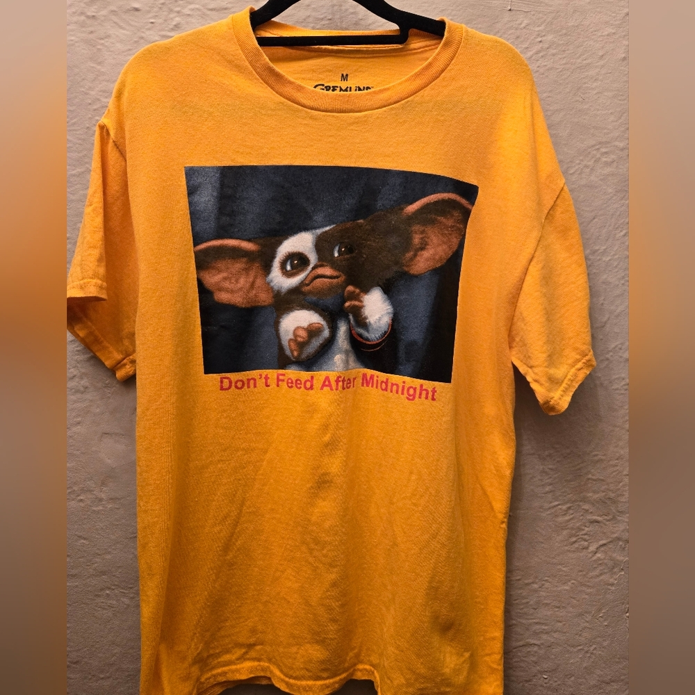 Gremlins Gizmo Graphic Tee | Don’t Feed After Midnight | M